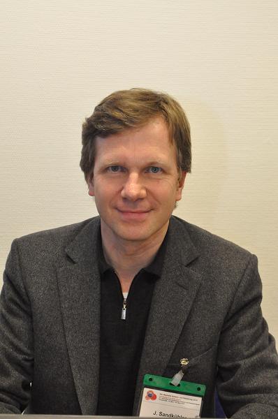 Prof.Dr. med. J. Sandkuehler